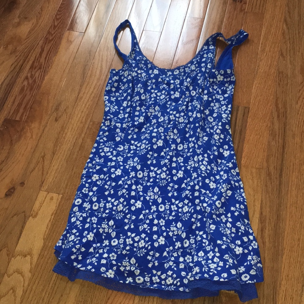 Abercrombie and Fitch blue flower print dress